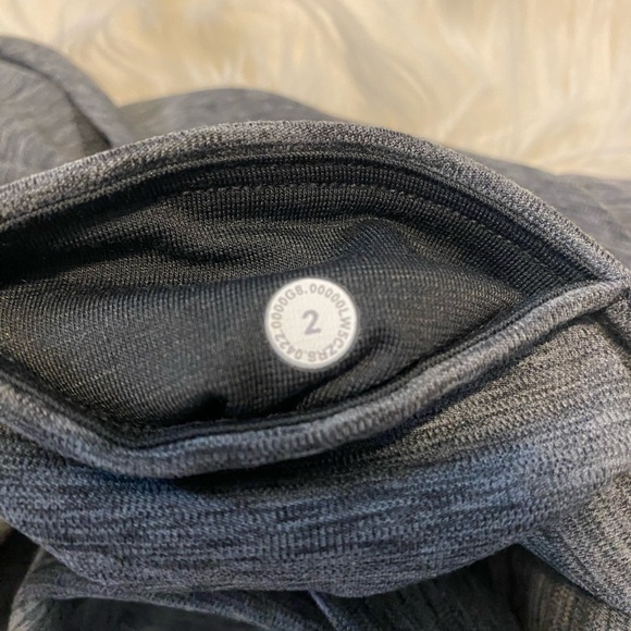 Align Joggers - Picture 2 of 4